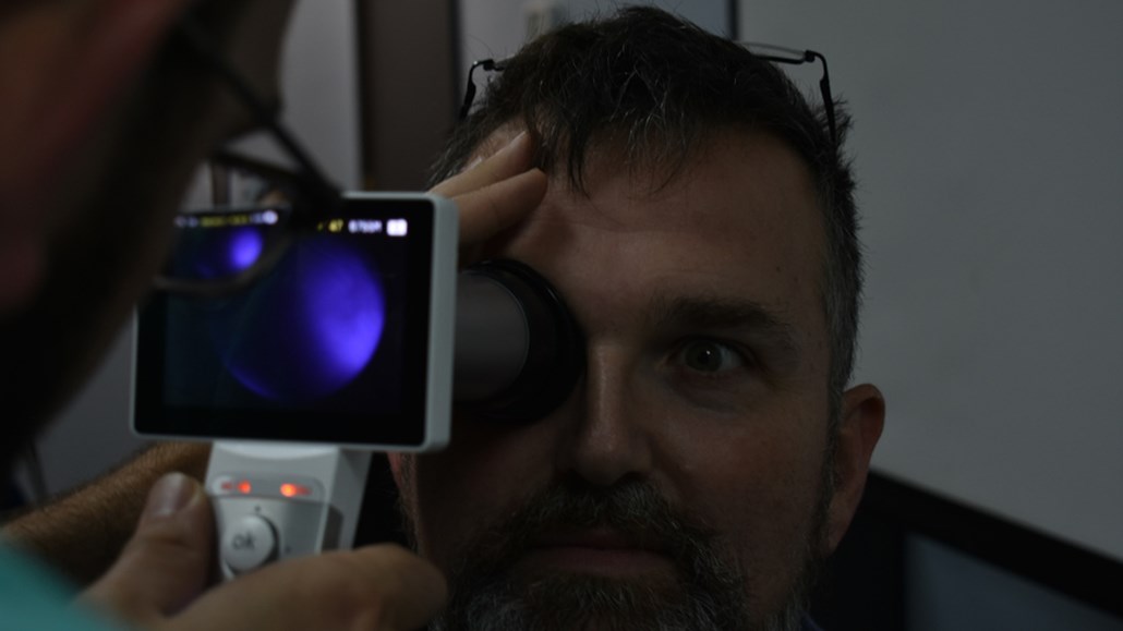 OI employee Cataract Diagnosis